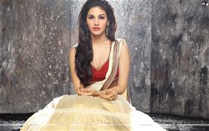 Amyra Dastur